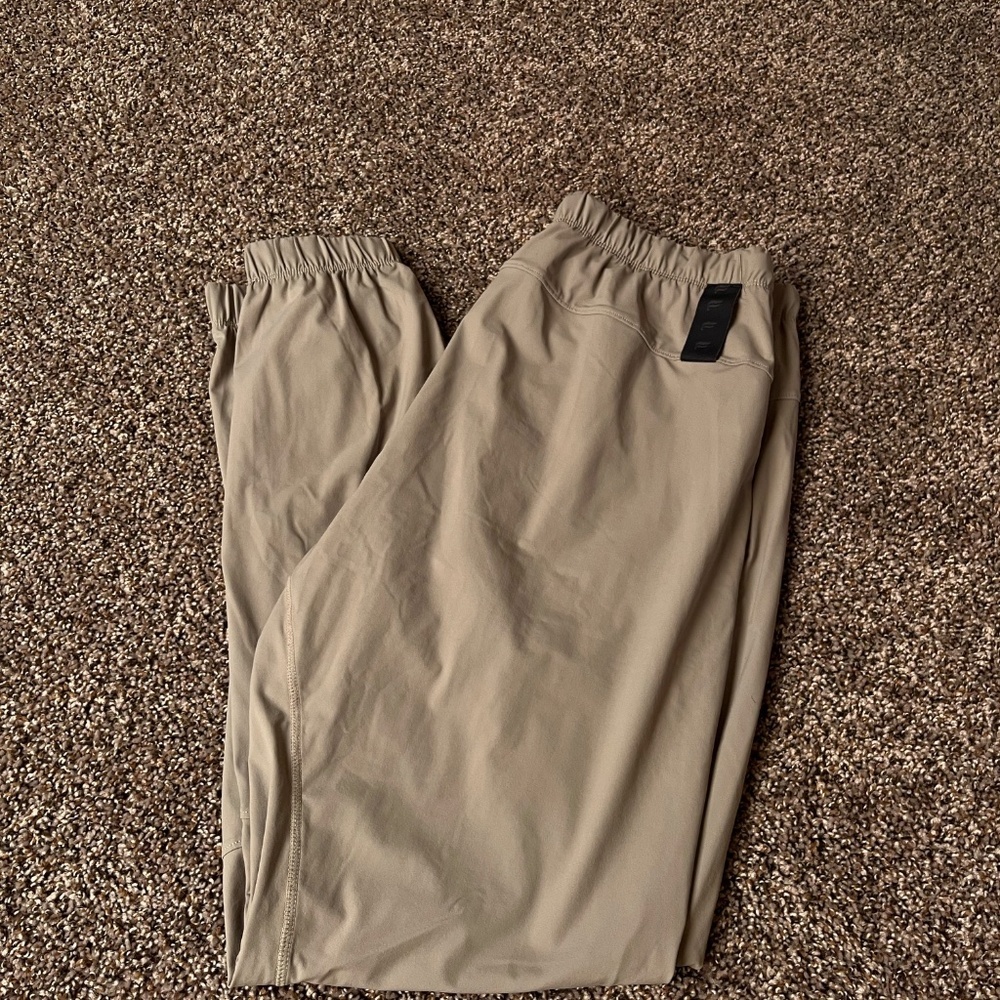 Fabletics The One Jogger Track Pants - Picture 3 of 9